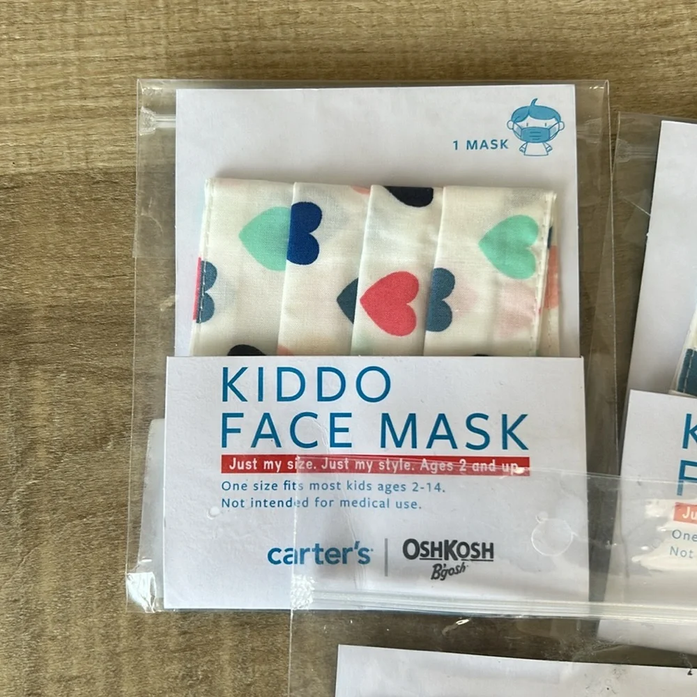 Carter's Face Mask Set!